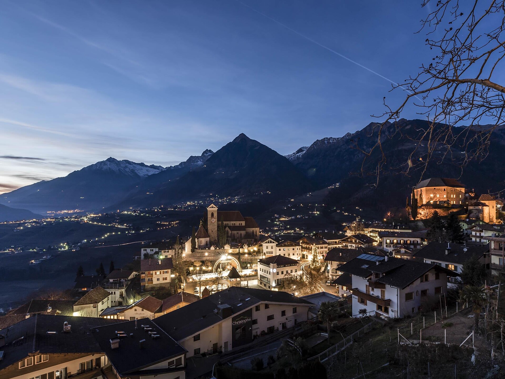 Torchlight prcession - Meran/Merano and environs - #1 - suedtirol.info