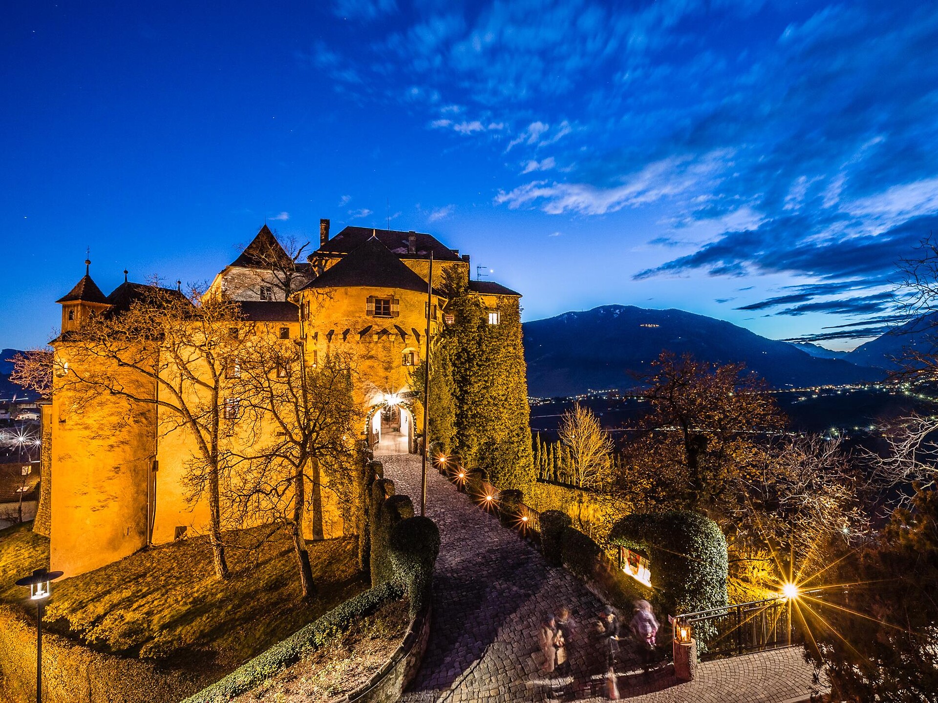 Torchlight prcession - Meran/Merano and environs - #3 - suedtirol.info