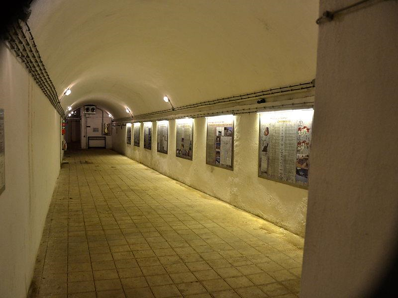 Visita guidata del bunker Nr. 20 “La Voca” Curon Venosta 2 suedtirol.info