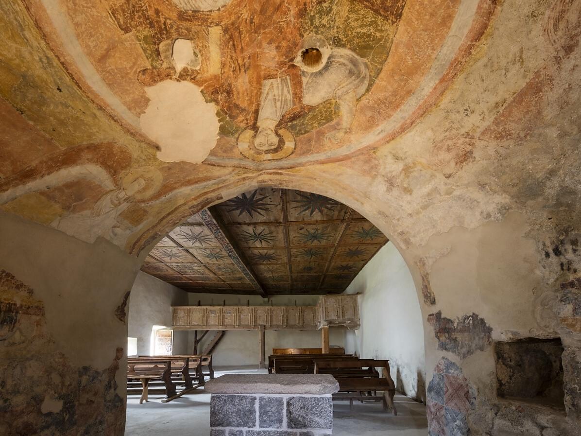 Visita nella chiesa di San Nicolò a Burgusio Malles 3 suedtirol.info