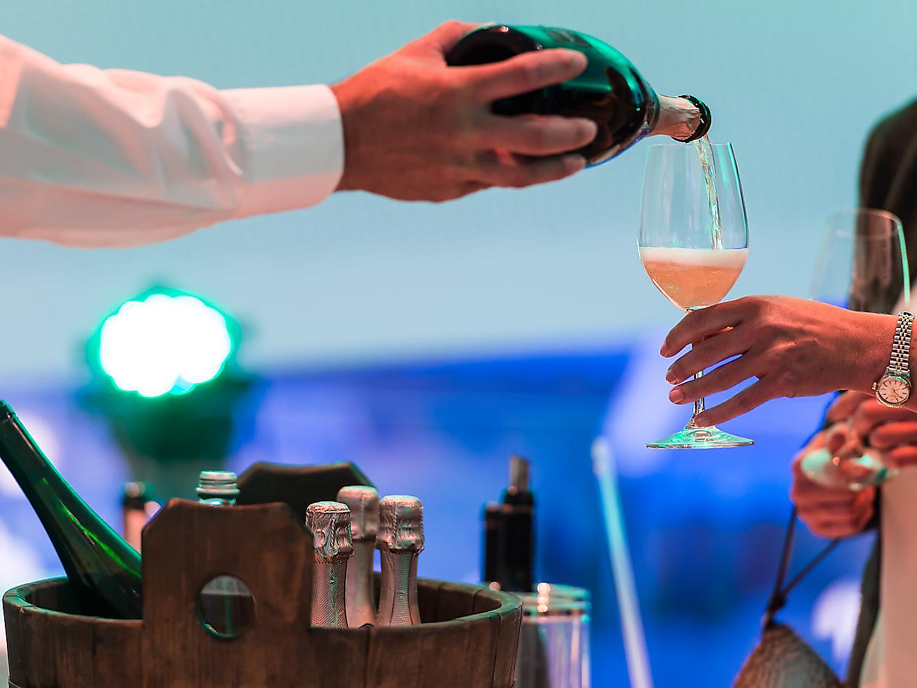 Facettenreiche Schaumweine Kellerei Kettmeir - Südtiroler Weinstraße - #1 - suedtirol.info