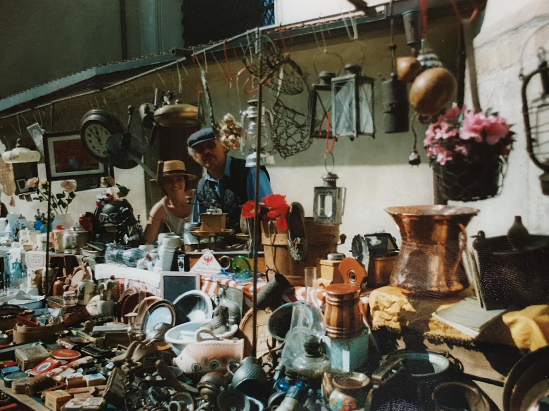 Flohmarkt - Ggumperermarkt Brixen 1 suedtirol.info