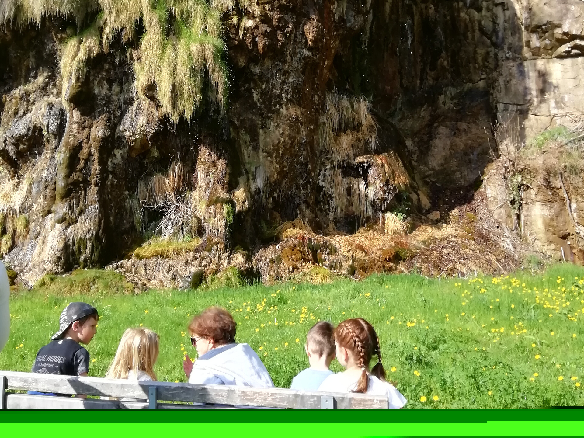 Familienwanderung mit spannenden Geschichten in Margreid - Südtiroler Weinstraße - #2 - suedtirol.info