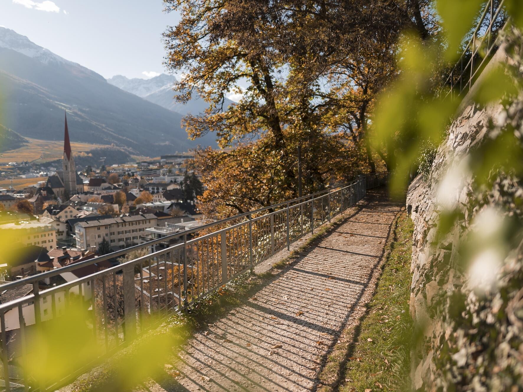 Festa sulla passeggiata del Sole - Val Venosta - #1 - suedtirol.info