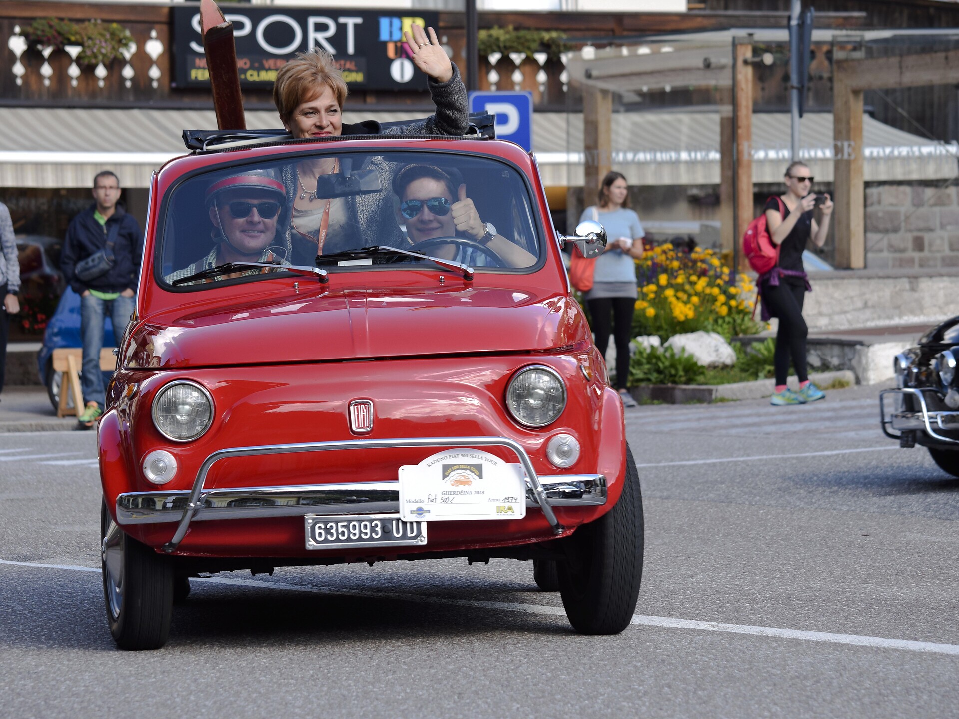 Raduno FIAT 500 SELLA TOUR - Regione dolomitica Val Gardena - #1 - suedtirol.info