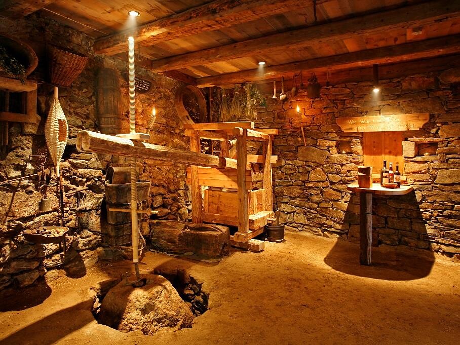 Cantina storica Rochele – Una visita guidata unica - Merano e dintorni - #2 - suedtirol.info