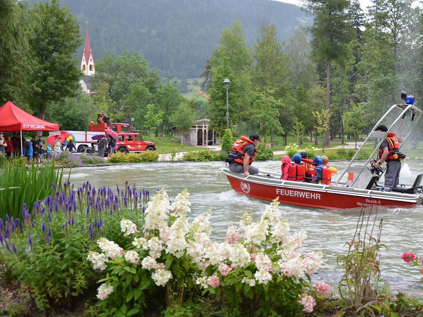 Morning pint & children's fire department festival in Monguelfo Welsberg-Taisten/Monguelfo-Tesido 1 suedtirol.info