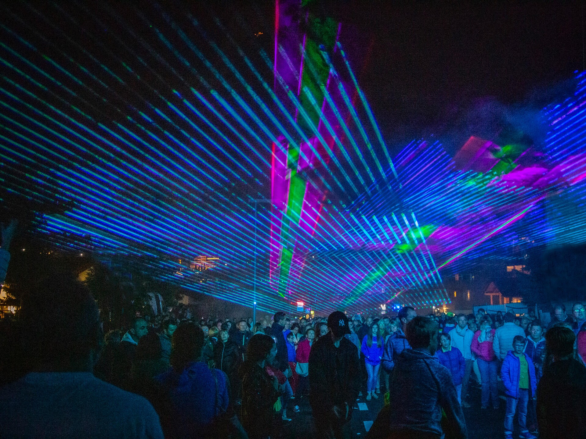 Defilada de Nanü cun i chentli - Skishow di fine anno con fiaccolata - Regione dolomitica Alta Badia - #2 - suedtirol.info