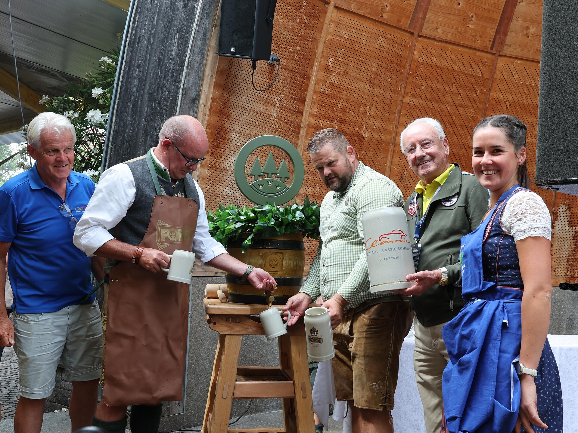 Frühschoppen mit der "Hopfenmusig" in Schenna - Meran und Umgebung - #3 - suedtirol.info