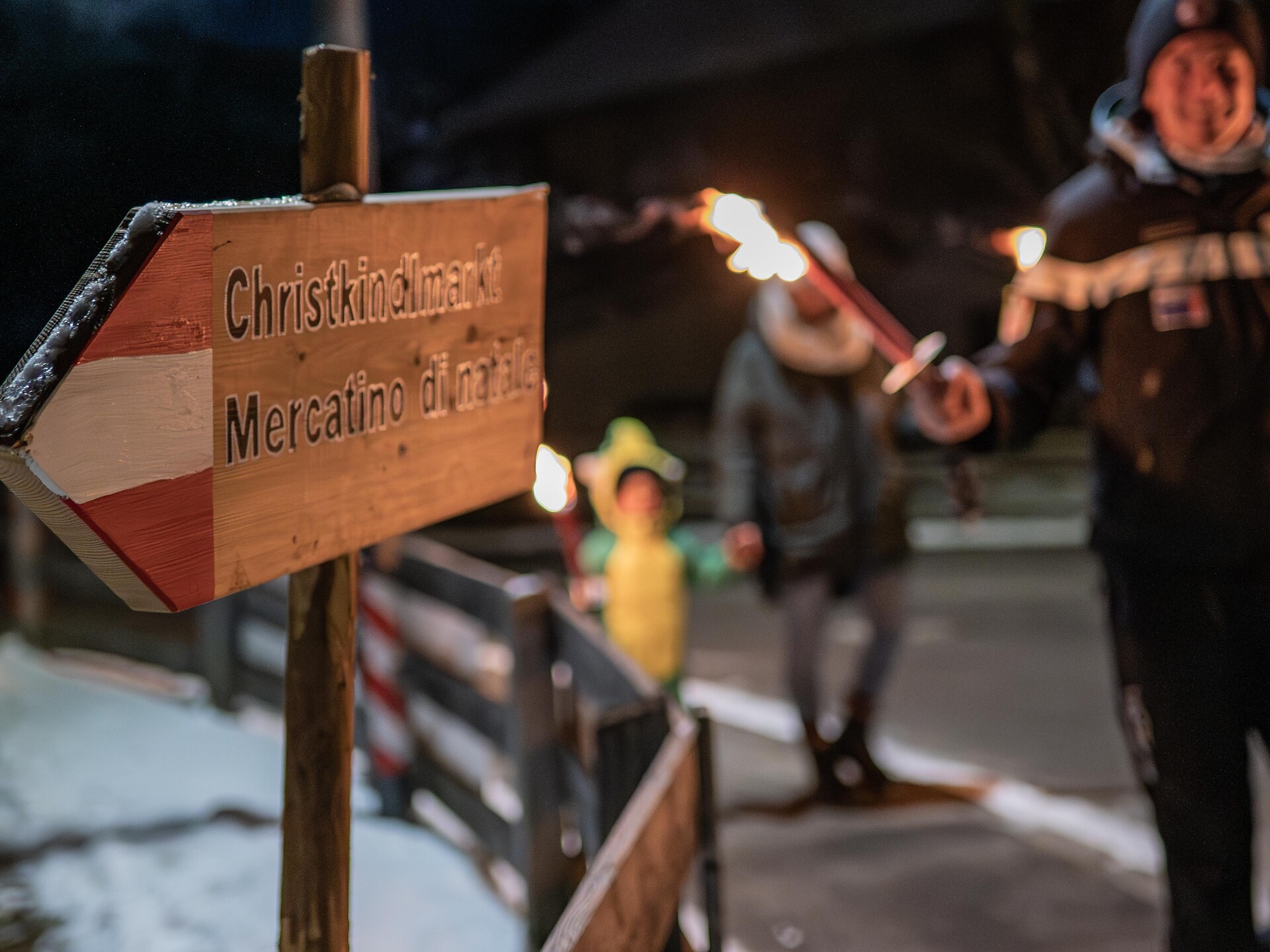 Fackelwanderung zum Weihnachtsmarkt - Dolomitenregion Kronplatz - #1 - suedtirol.info