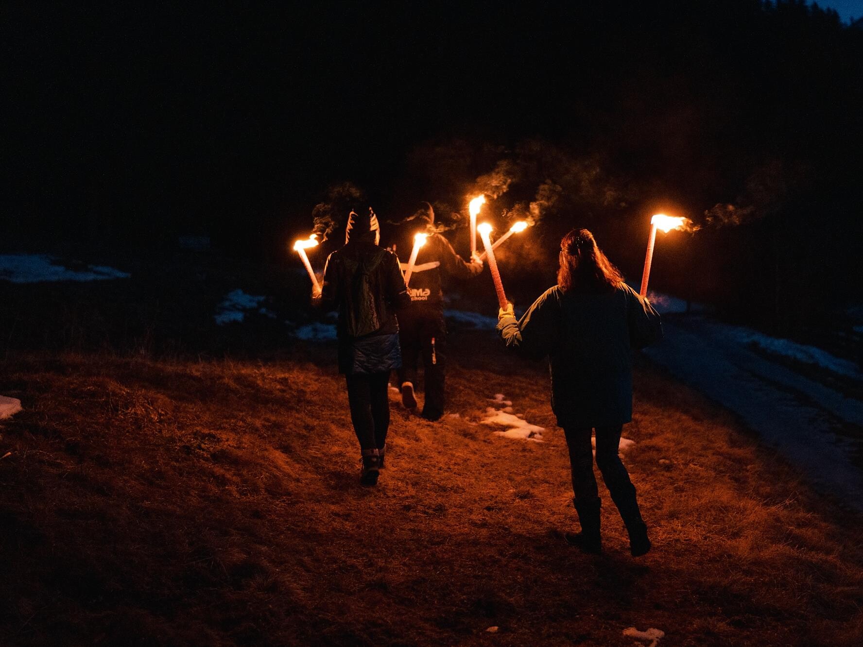 Fackelwanderung zum Weihnachtsmarkt - Dolomitenregion Kronplatz - #2 - suedtirol.info