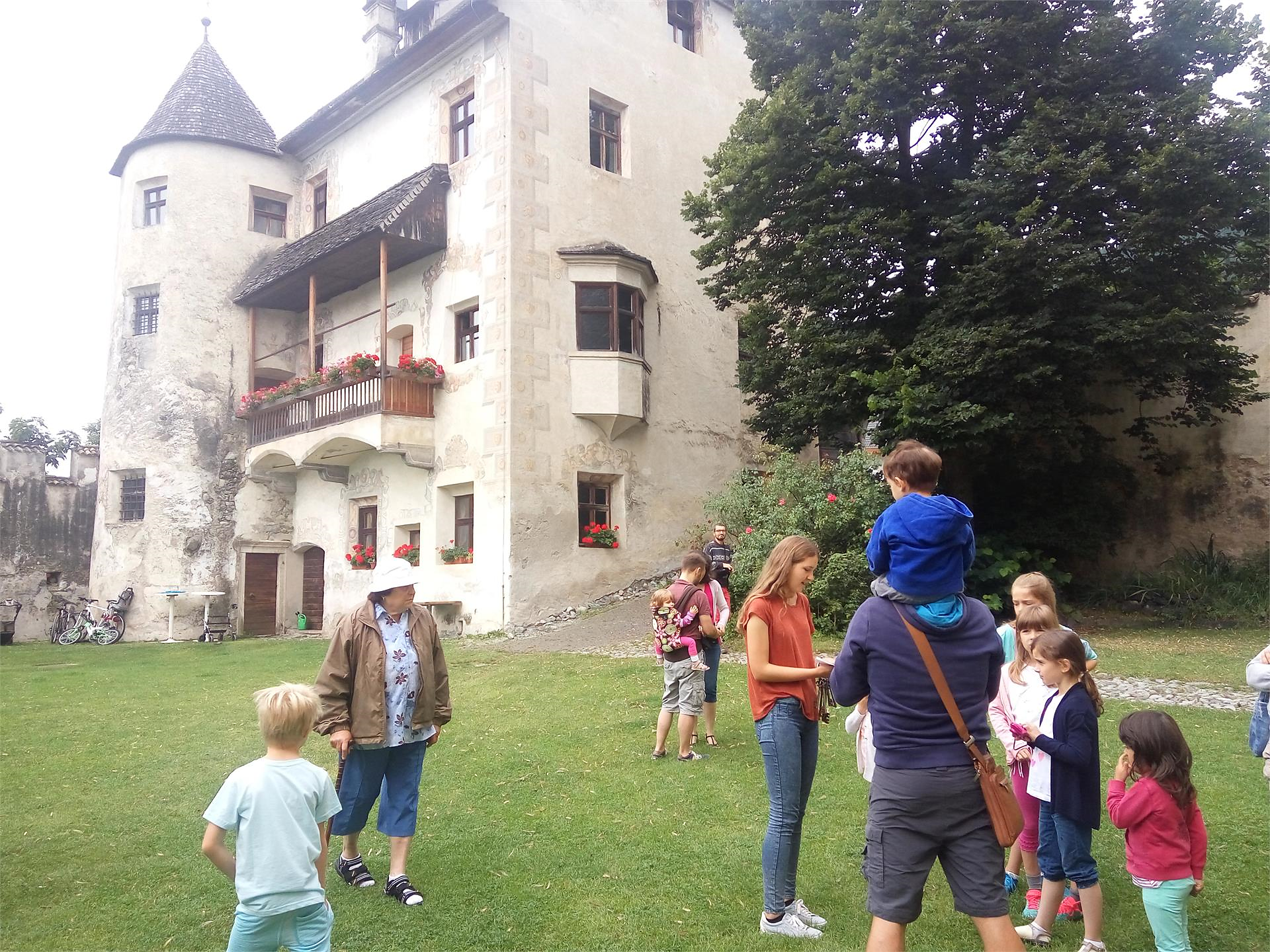 La famiglia nel cuore: Visita guidata per bambini al Castel Velthurns Velturno 1 suedtirol.info