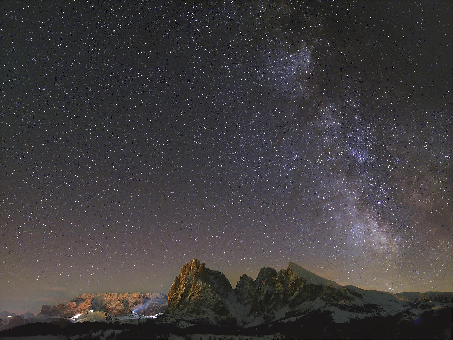 Discover the Universe: Guided Observation of Planets and Galaxies - Dolomites Region Val Gardena - #2 - suedtirol.info