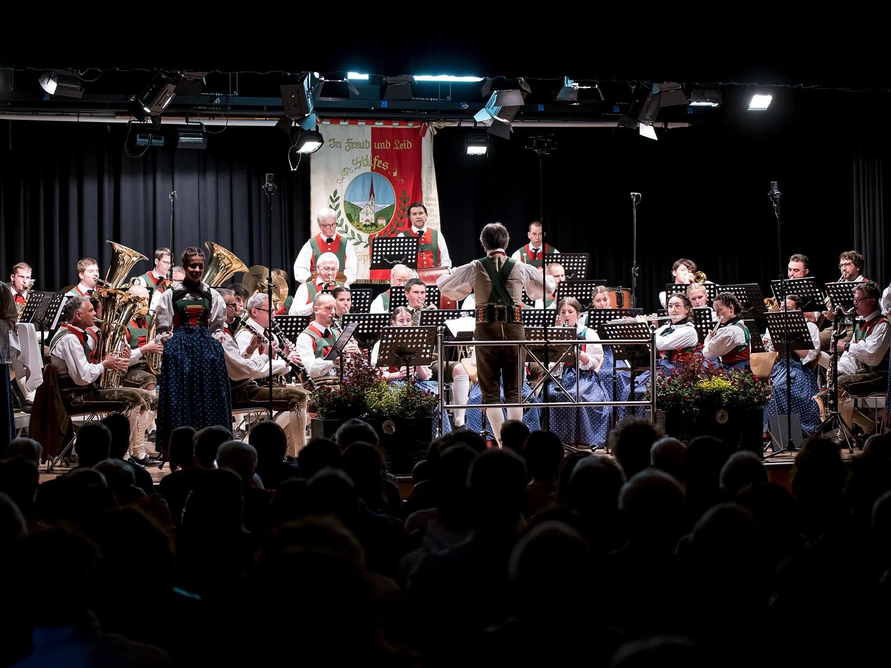 Concerto di primavera della banda musicale di Stilves Campo di Trens 1 suedtirol.info