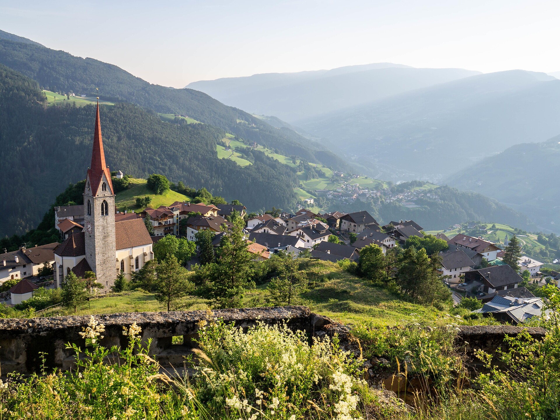 Guided tour to the trenches of Teis Villnöss/Funes 1 suedtirol.info