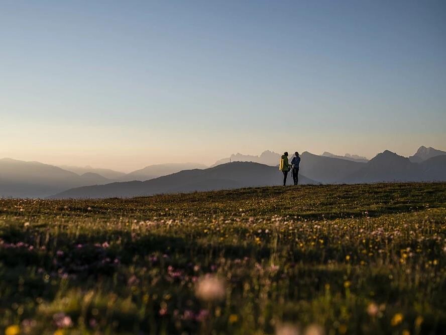 Escursione guidata – Verso il sole - Regione dolomitica Luson Val di Funes - #2 - suedtirol.info
