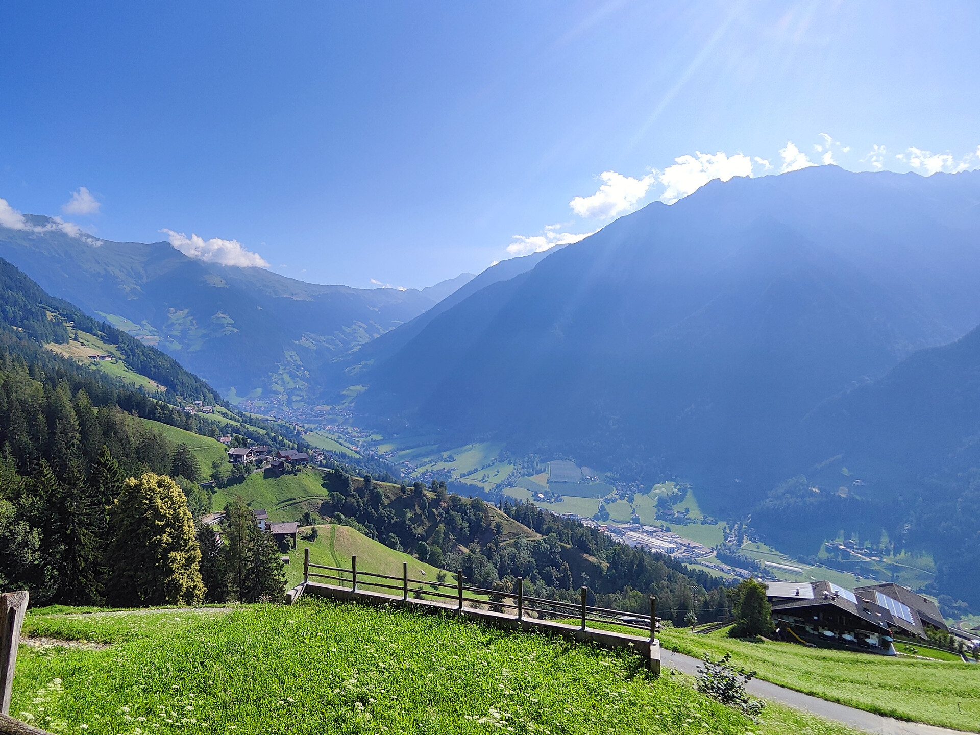 Tour guidato in e-bike con tappe gastronomiche - Merano e dintorni - #3 - suedtirol.info