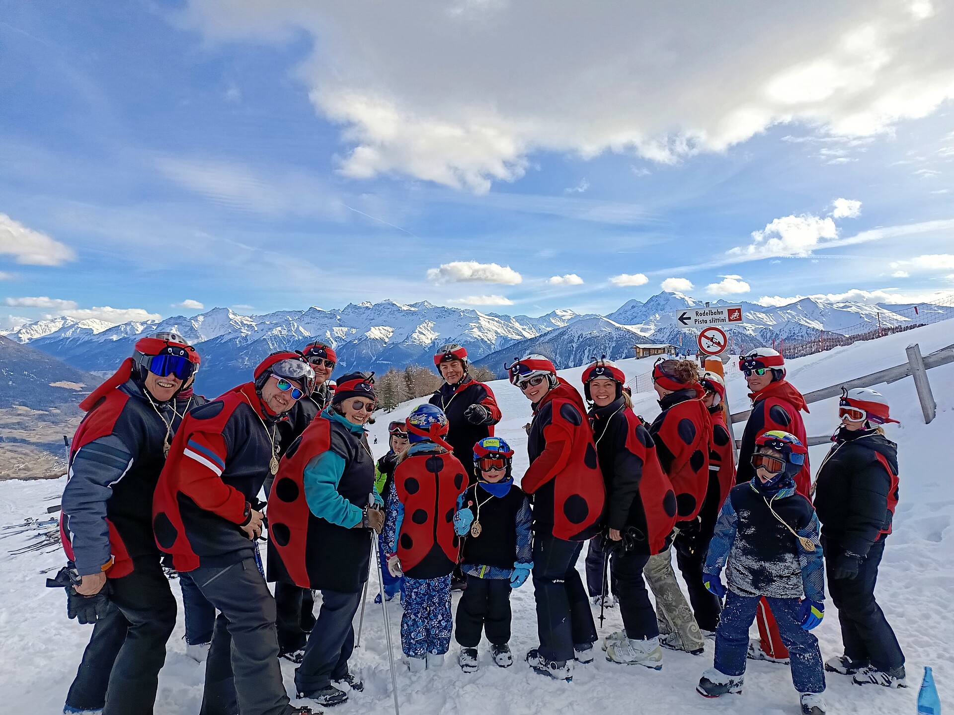 Gara di carnevale al Watles - Val Venosta - #1 - suedtirol.info