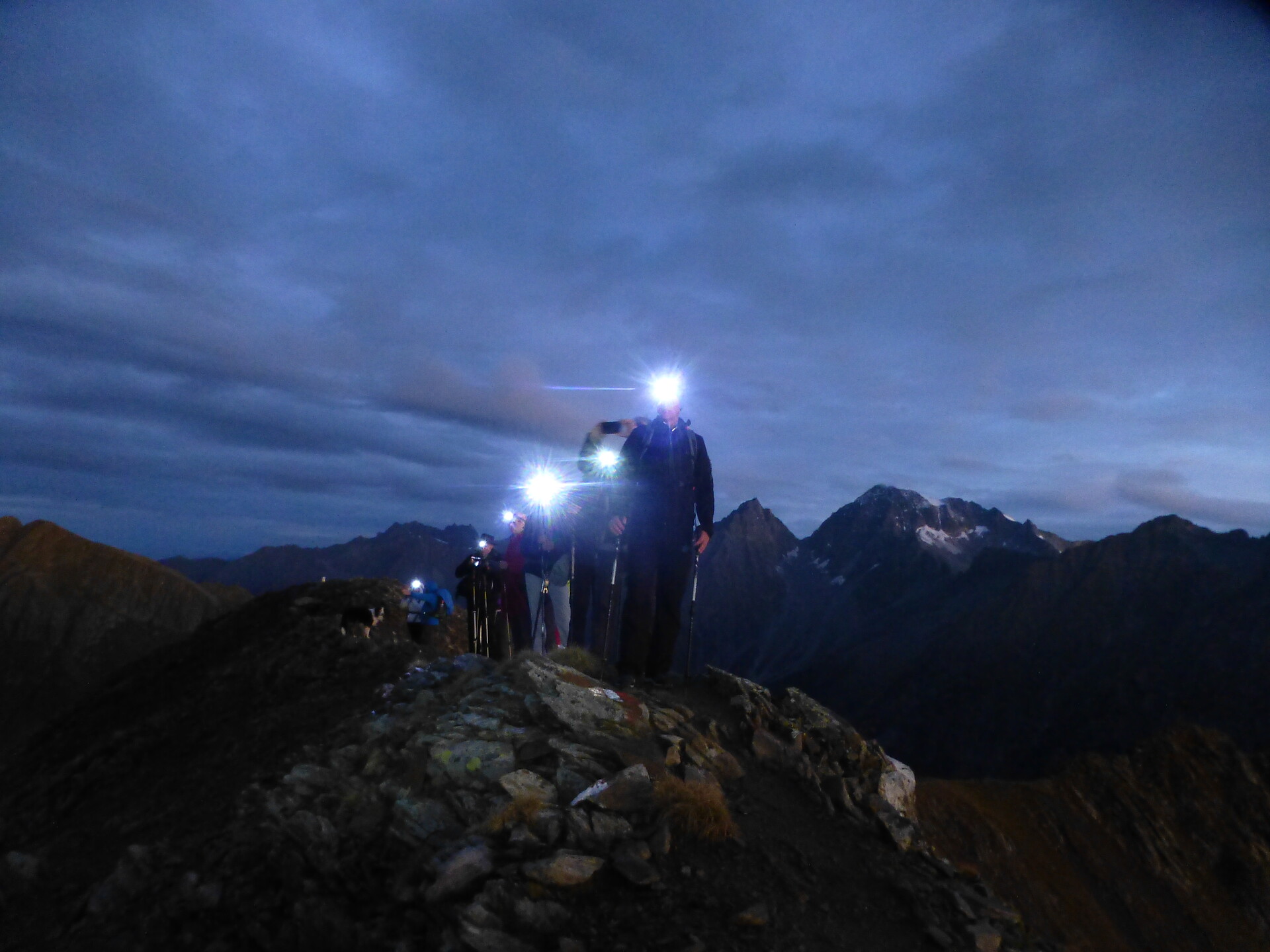 Gipfel Sonnenaufgangstour & Almfrühstück Rasen-Antholz 3 suedtirol.info