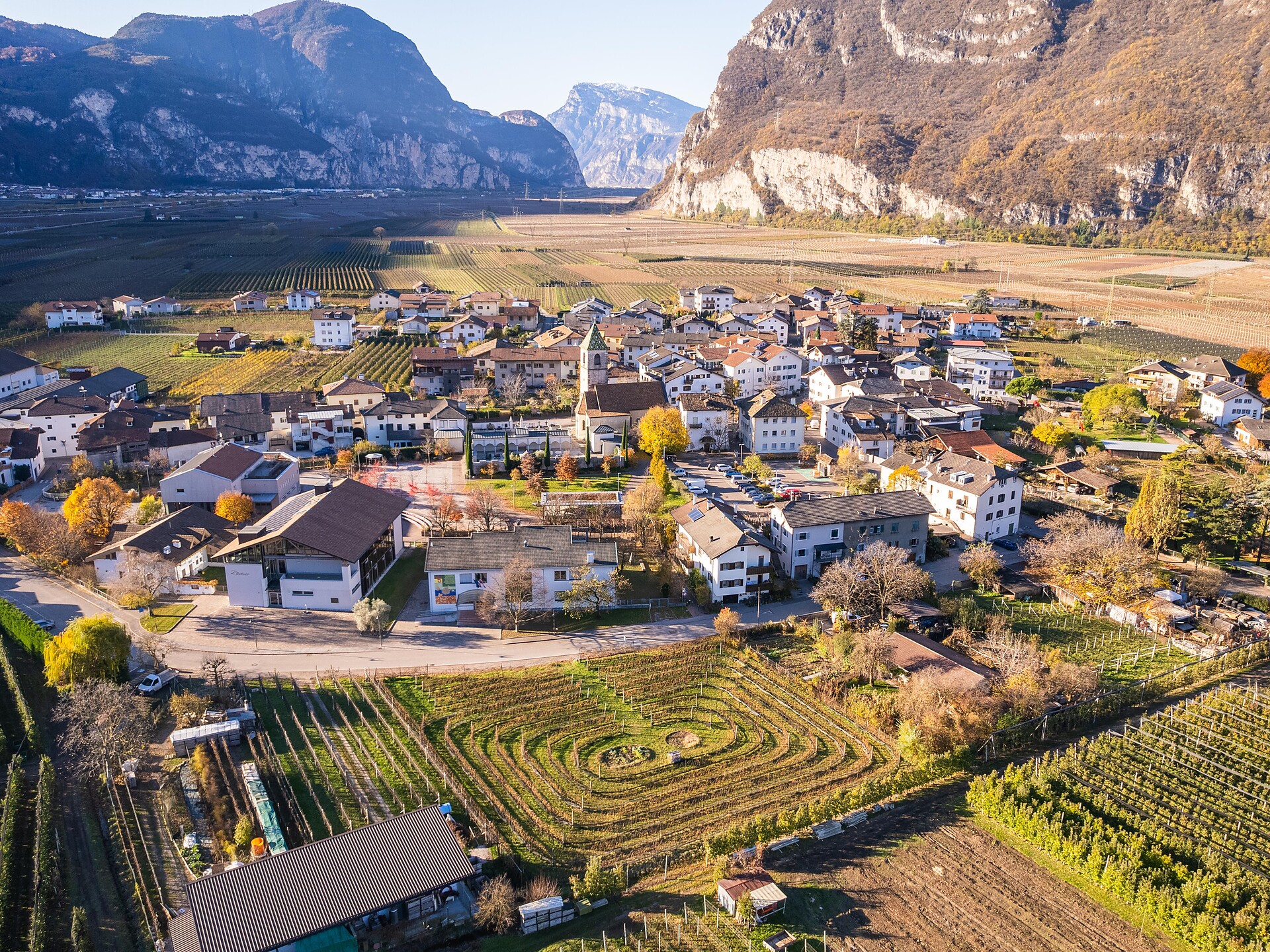Geführte Wanderung durch Obst- und Weingut - Südtiroler Weinstraße - #3 - suedtirol.info
