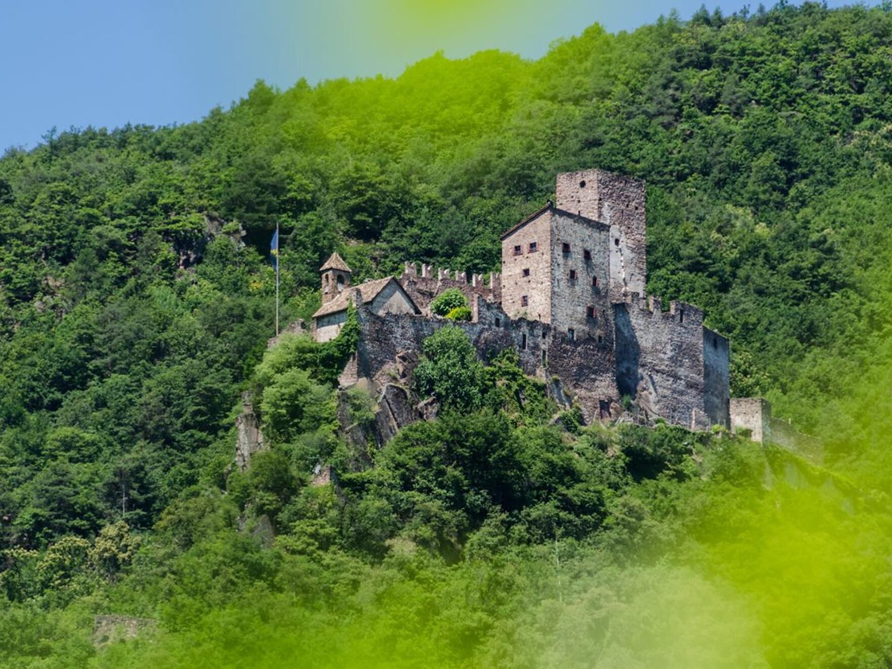 Geführte Kulturwanderung zu Schlössern, Ansitzen und Schloss Moos-Schulthaus - Südtiroler Weinstraße - #1 - suedtirol.info