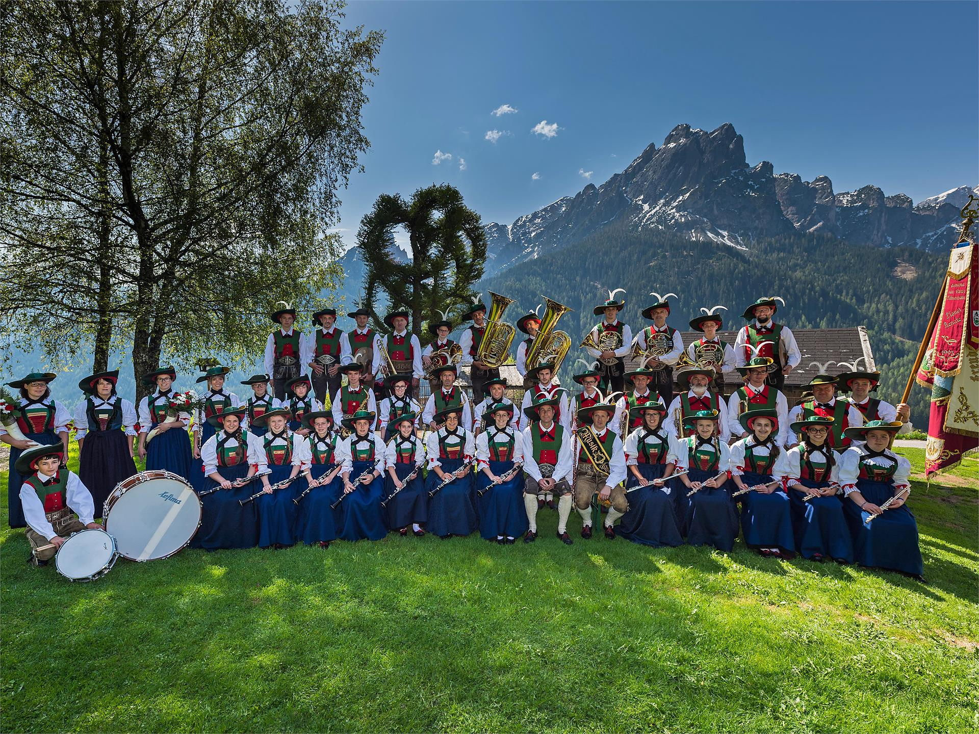 Barbecue with concert of the band from Braies Prags/Braies 3 suedtirol.info