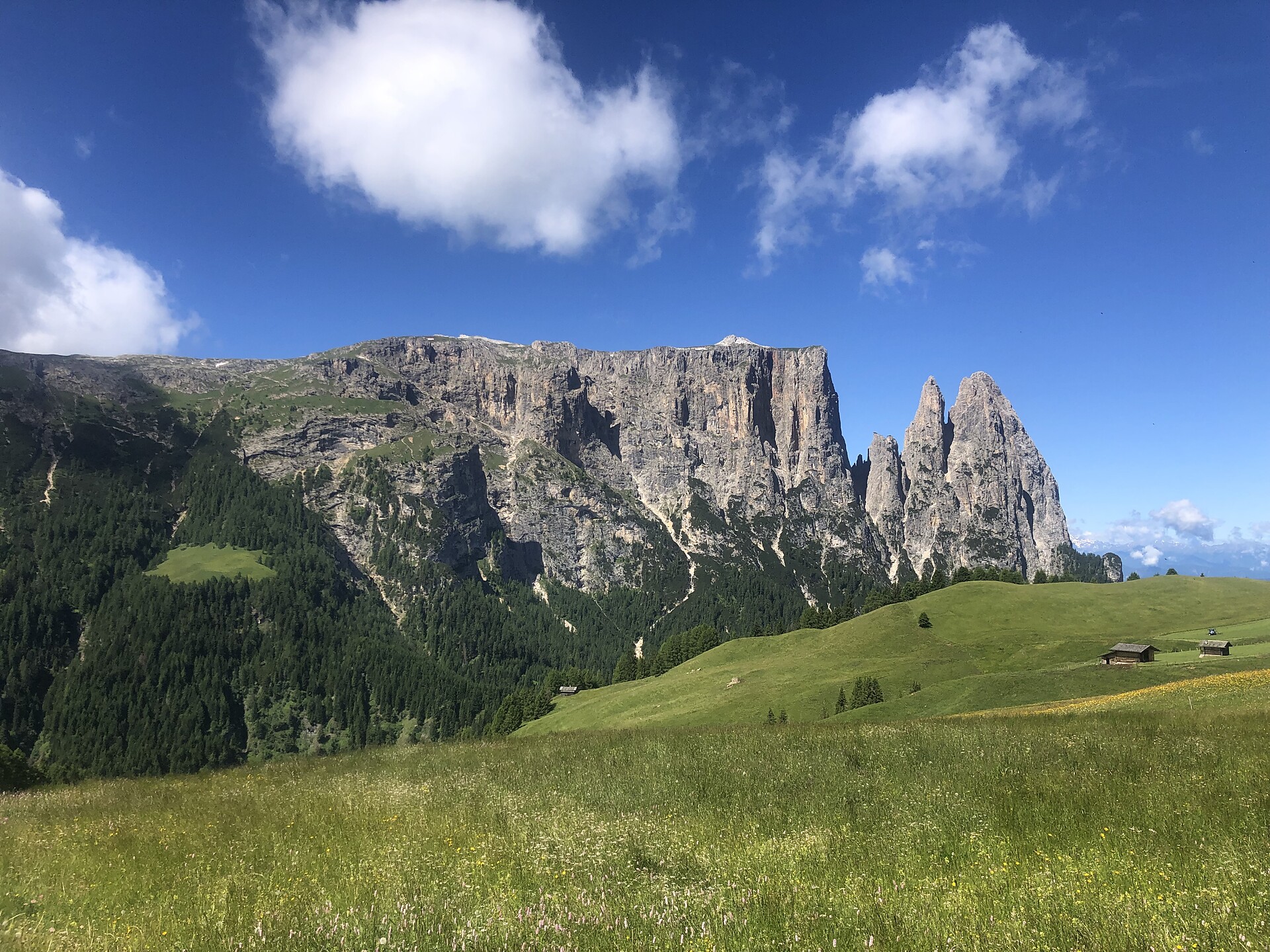Geführte Schlernüberschreitung über das Schlernhaus - Dolomitenregion Seiser Alm - #2 - suedtirol.info