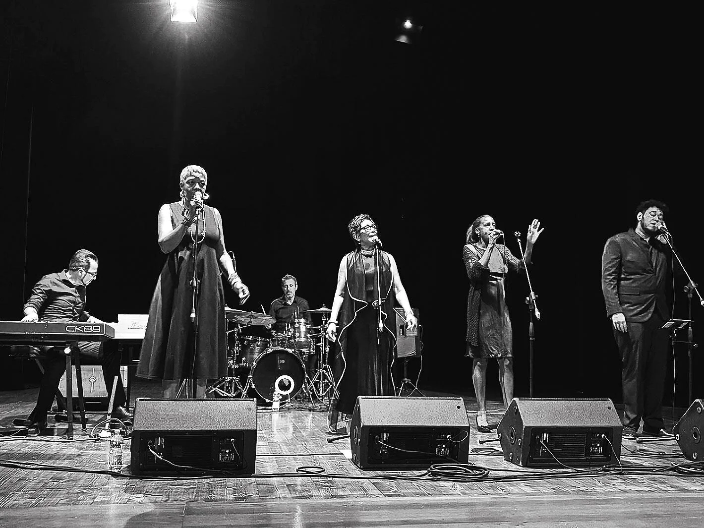 Via dei Portici Bolzano (2026) – Best of TikTok, Instagram \u0026 Reddit Travel  Guide, image size:1420x1065