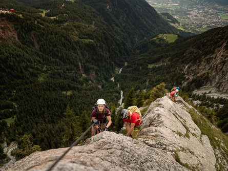 Guided climbing tour "Heini Holzer" Ifinger - Scena Schenna/Scena 1 suedtirol.info