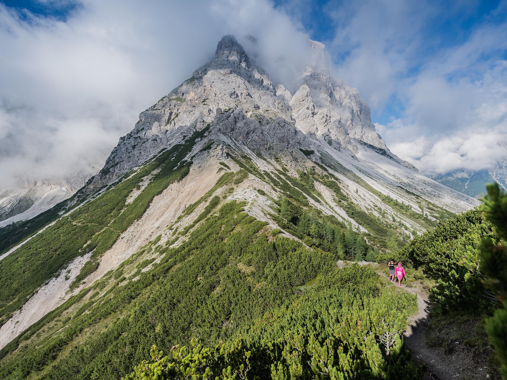 Geführte Wanderung mit der Alpinschule: Mittelschwere Themenwanderung - Dolomitenregion 3 Zinnen - #1 - suedtirol.info