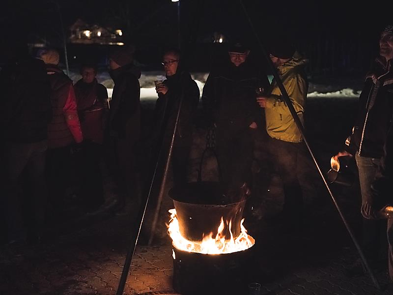 Nightly hike with torches - Alpen Flair - Brixen/Bressanone and environs - #3 - suedtirol.info