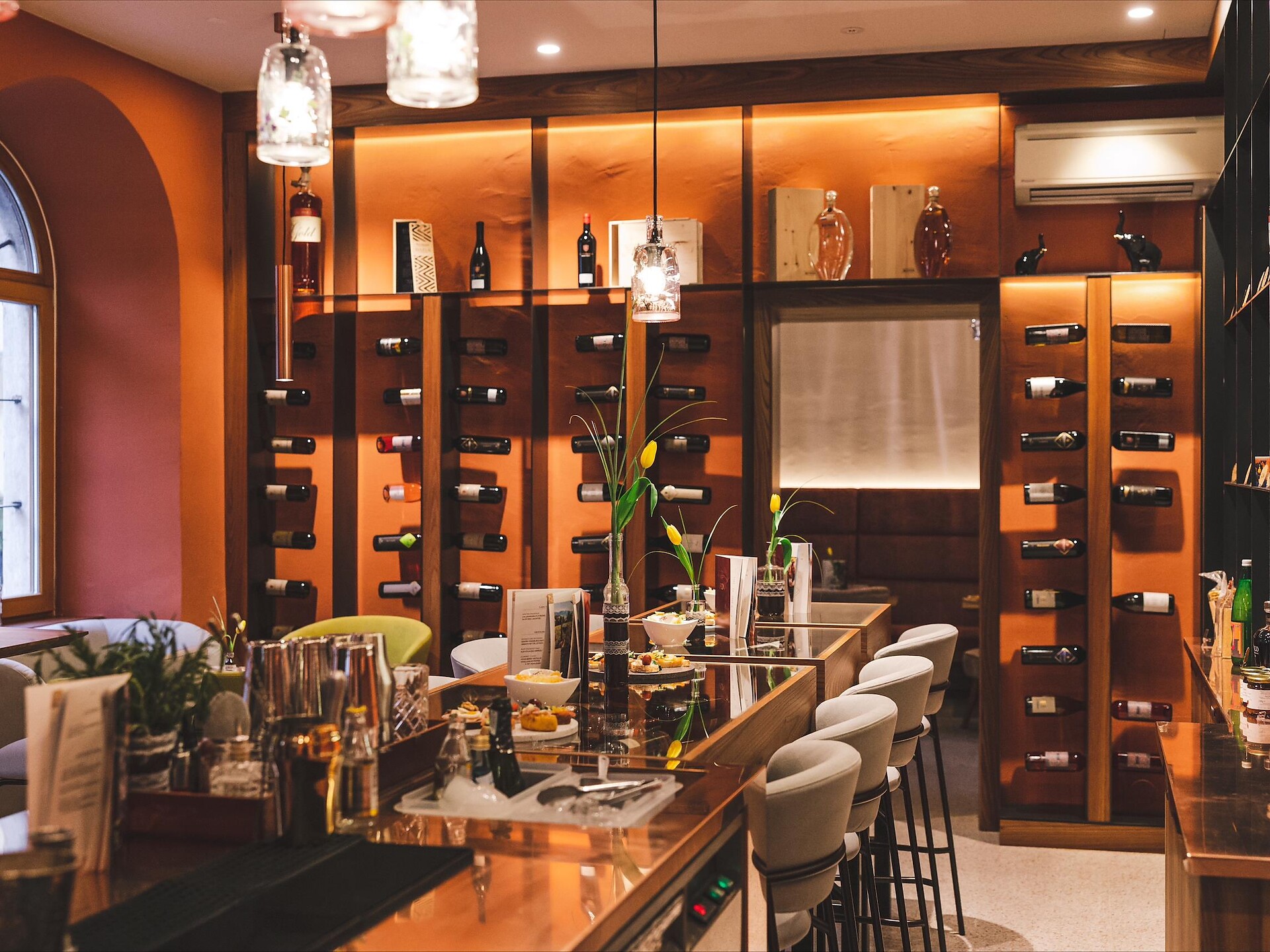 Guided Gewürztraminer tasting at Arona - Alto Adige Wine Road - #2 - suedtirol.info