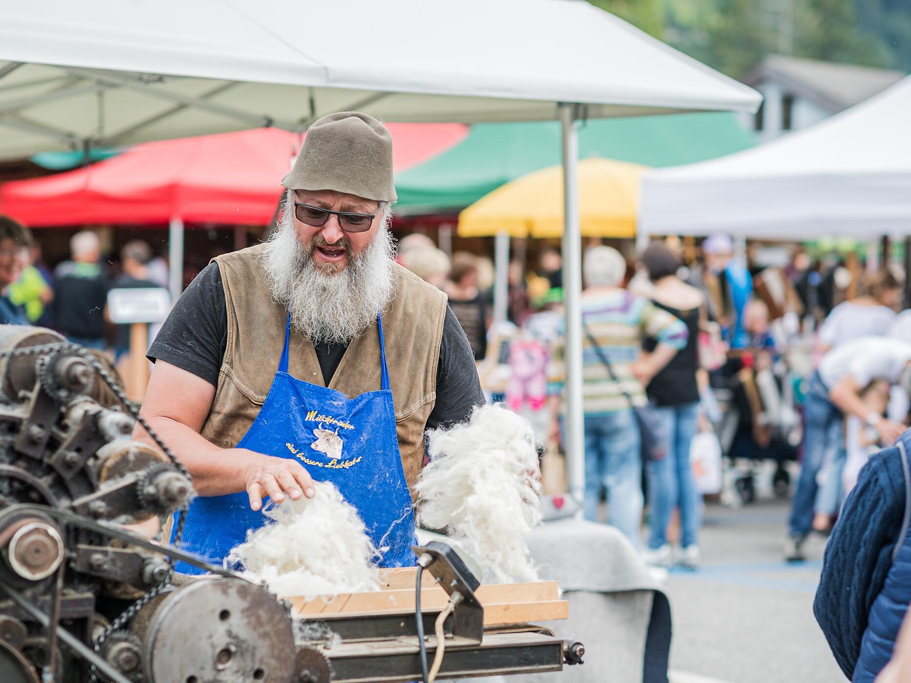 Golden³Dolomites HEUGABEL: farmers' and handscrafts' market Innichen/San Candido 1 suedtirol.info