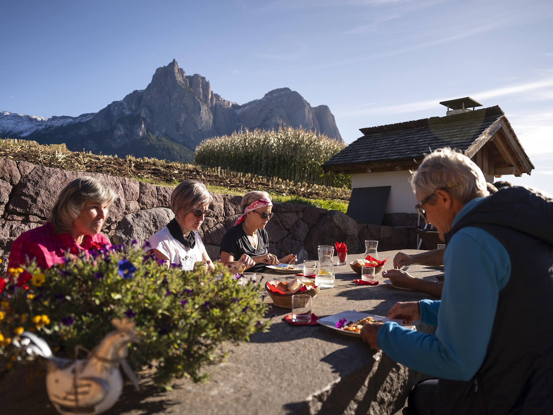 Herbstgenuss: Genusswanderung, Hofbesuch & Eierspezialität vom Hof - Dolomitenregion Seiser Alm - #3 - suedtirol.info