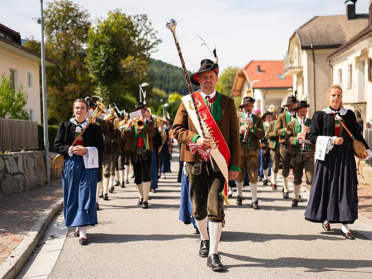 Concerto e aperitivo mattutino del sacro cuore con la banda musicale Anterselva - Regione dolomitica Plan de Corones - #1 - suedtirol.info