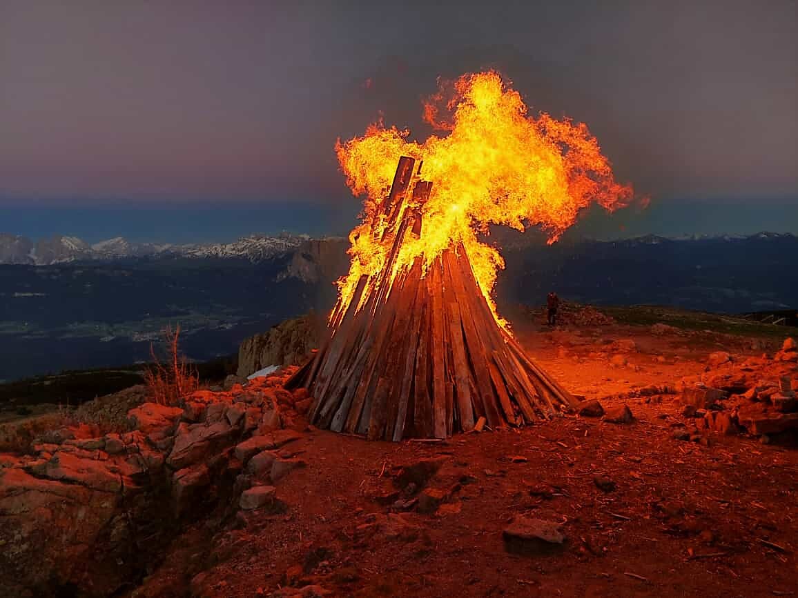 I  fuochi del Sacro Cuore di Gesù Renon 1 suedtirol.info