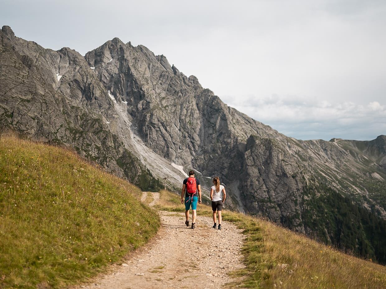 Hiking tour: Laugensee lake and Laugenspitze peak Schenna/Scena 2 suedtirol.info