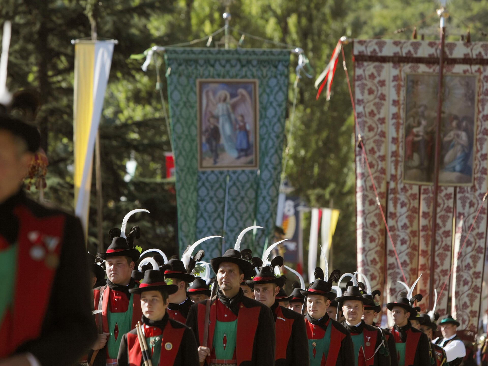Processione del Sacro Cuore a Lana Lana 2 suedtirol.info