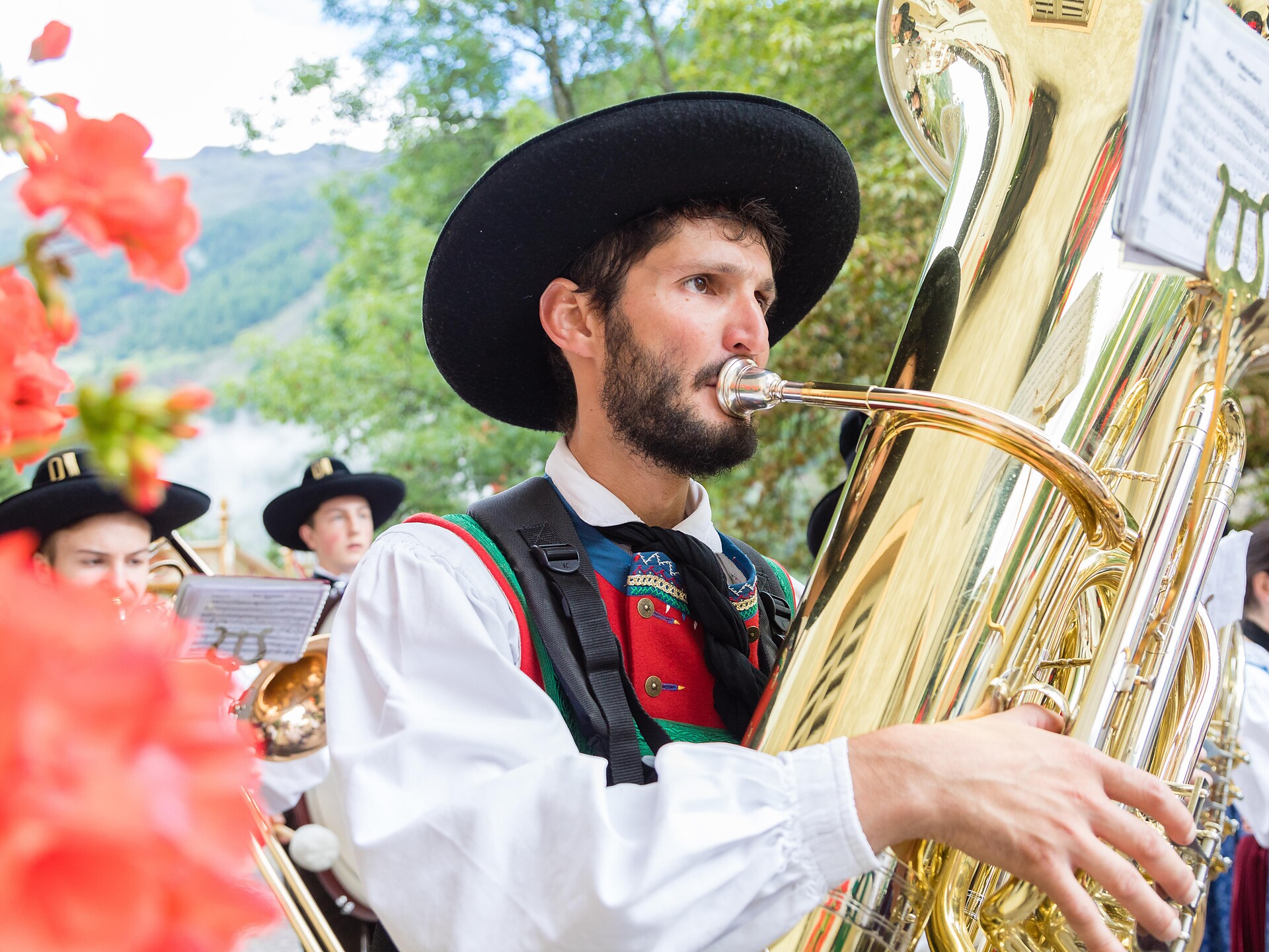 Hochunserfrauentag - Kirchweihfest in Unser Frau Schnals 1 suedtirol.info