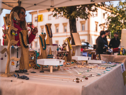 Craft Market "SelberGMOCHT" Bruneck/Brunico 3 suedtirol.info