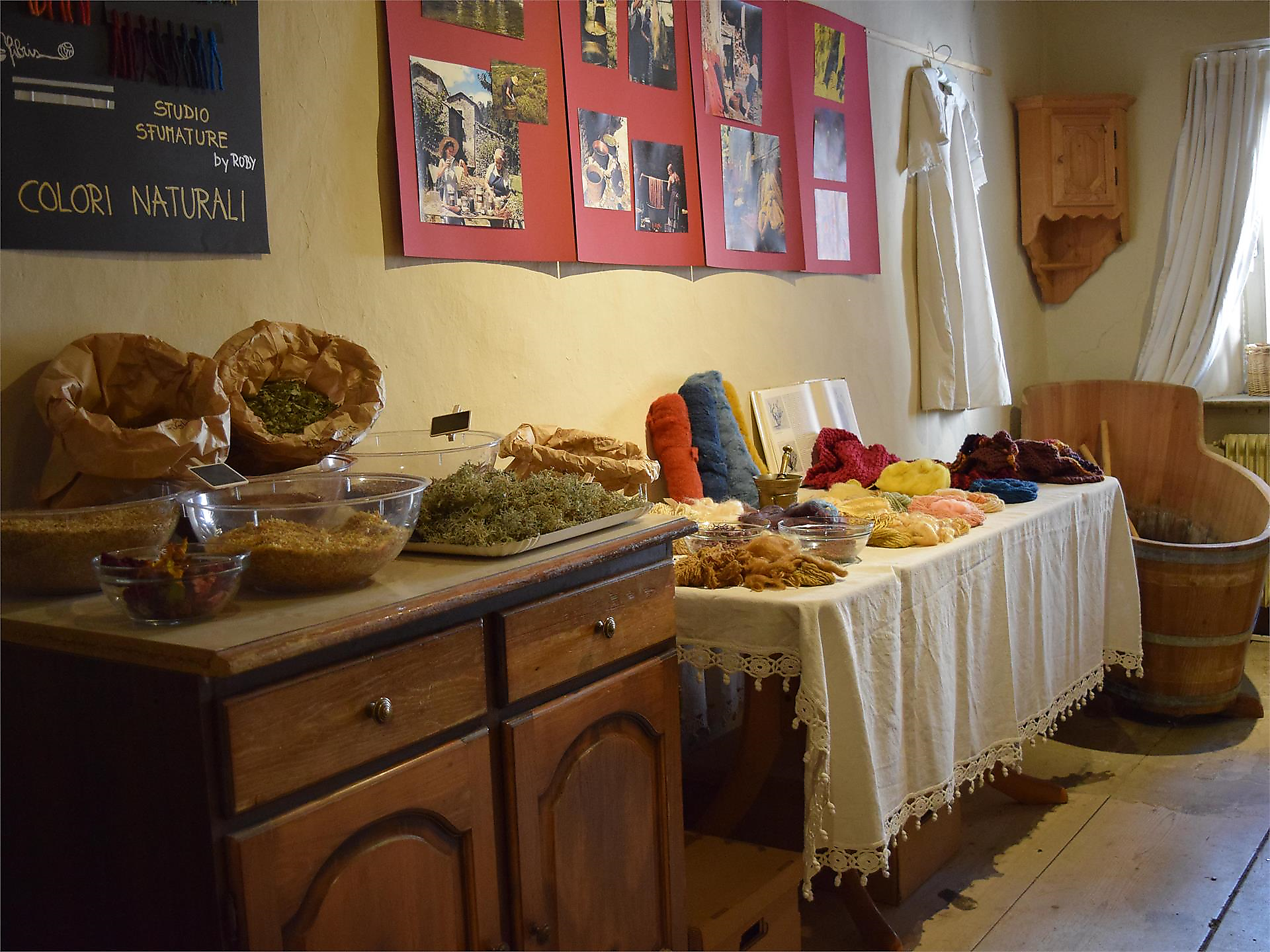 spettacolo autunno: FIBRIS - BOTTEGA TESSILE - Regione dolomitica 3 Cime - #2 - suedtirol.info