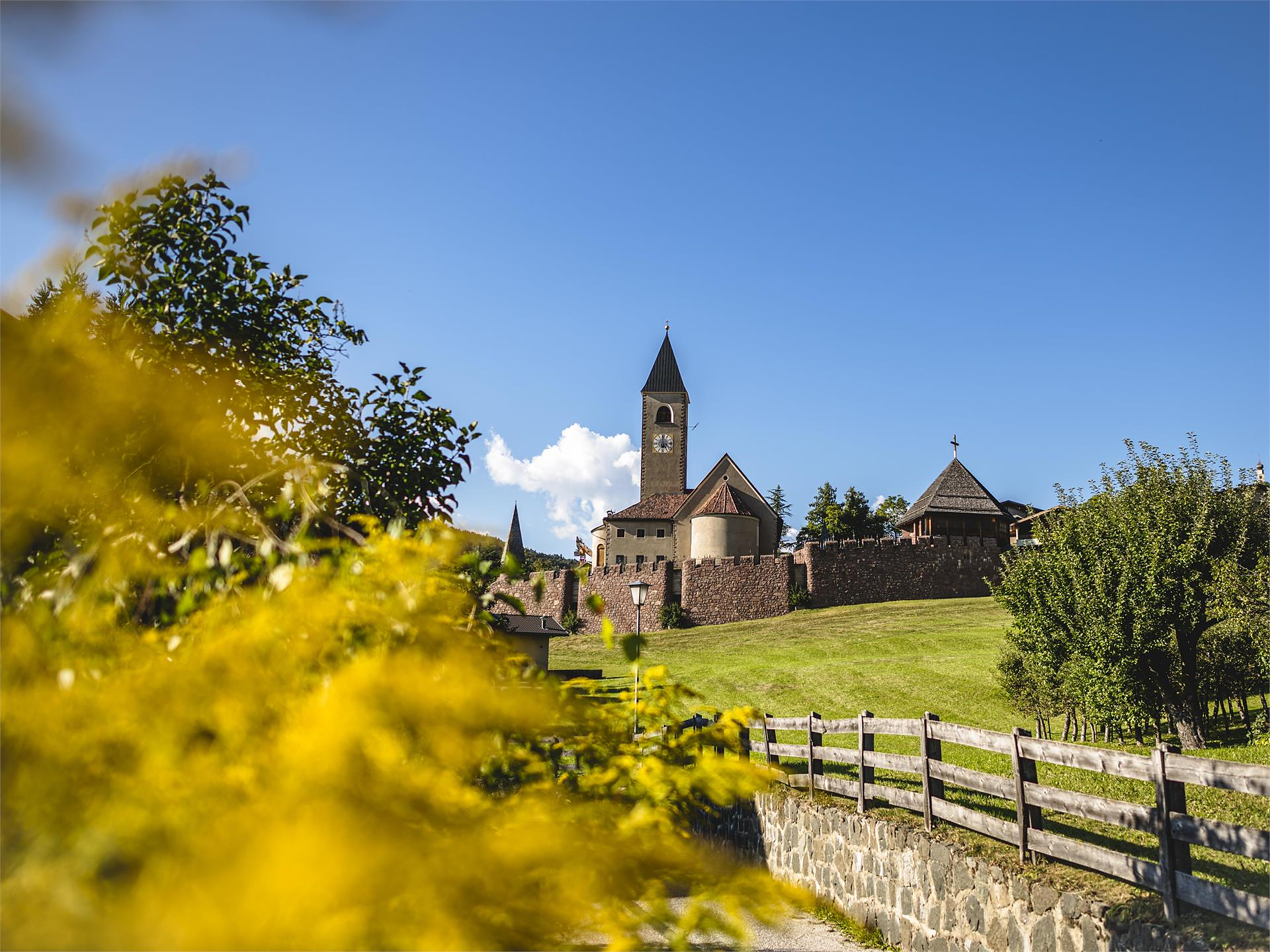 Herz-Jesu Prozession mit anschließender heiligen Messe - Dolomitenregion Seiser Alm - #1 - suedtirol.info