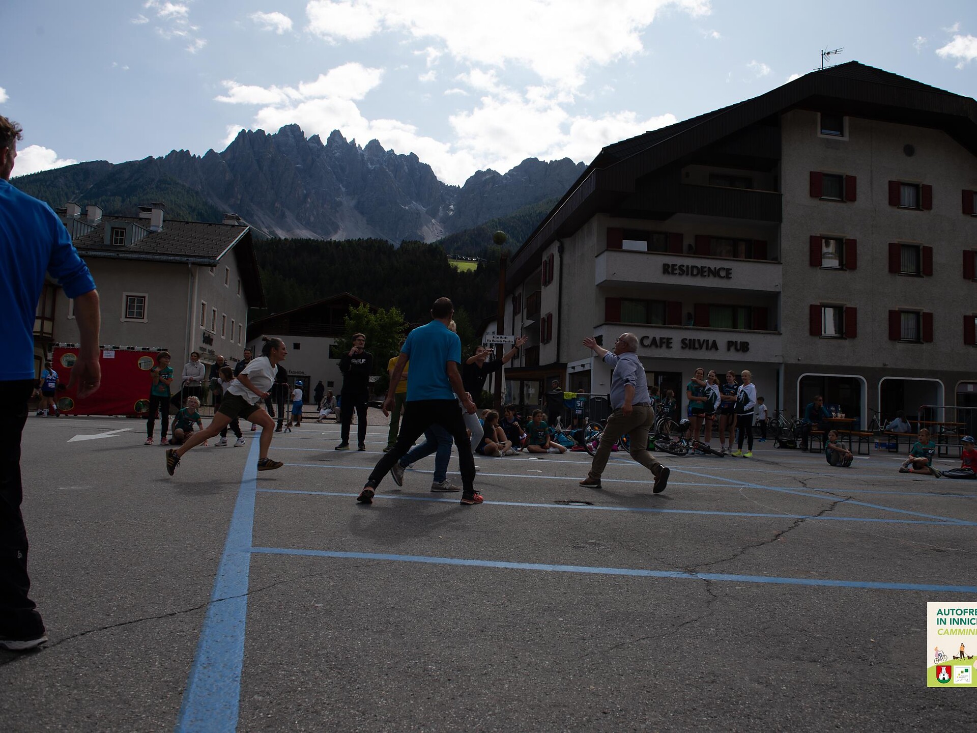 Golden³Dolomites - CAR FREE DAY - Dolomites Region 3 Zinnen - #2 - suedtirol.info
