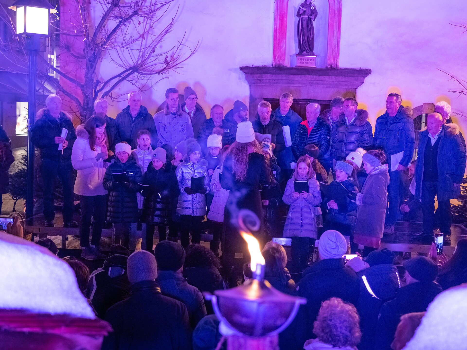 Vigilia di Natale ad Ortisei - Regione dolomitica Val Gardena - #2 - suedtirol.info