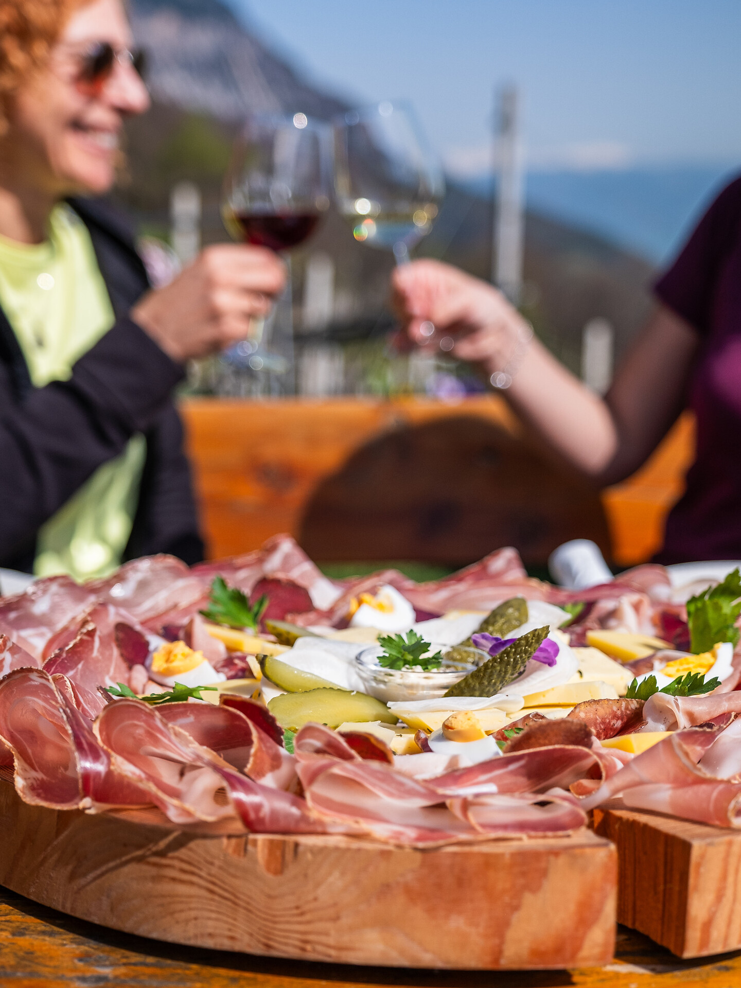 Hoangart im traditionellen Buschenschank - Südtiroler Weinstraße - #1 - suedtirol.info