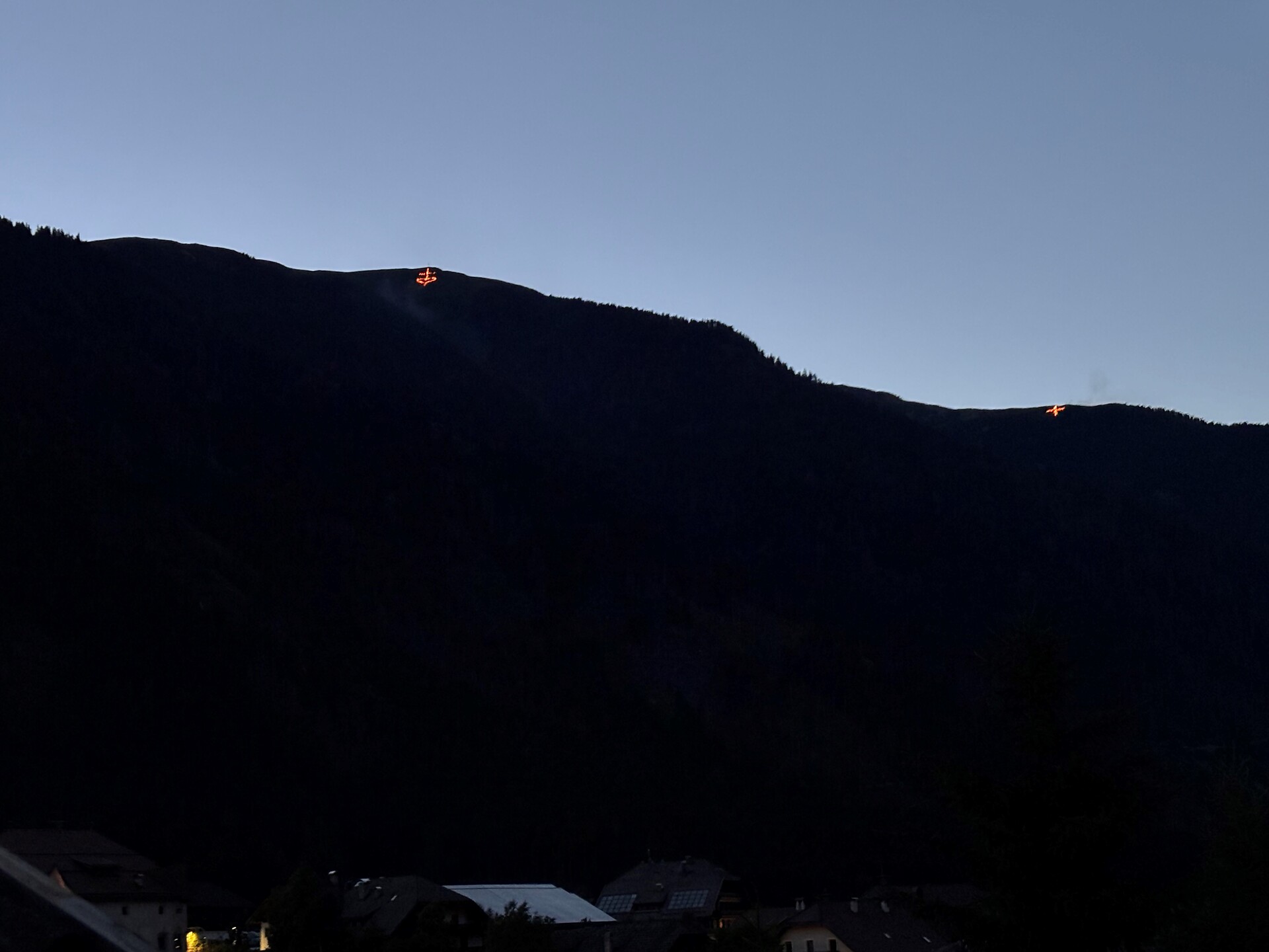 Herz Jesu Feuer in Südtirol - Dolomitenregion Kronplatz - #3 - suedtirol.info