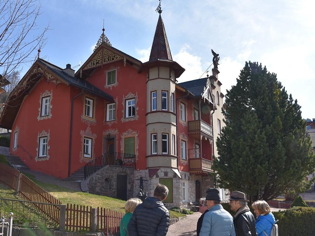 Historical Village Tour Ortisei - Dolomites Region Val Gardena - #1 - suedtirol.info