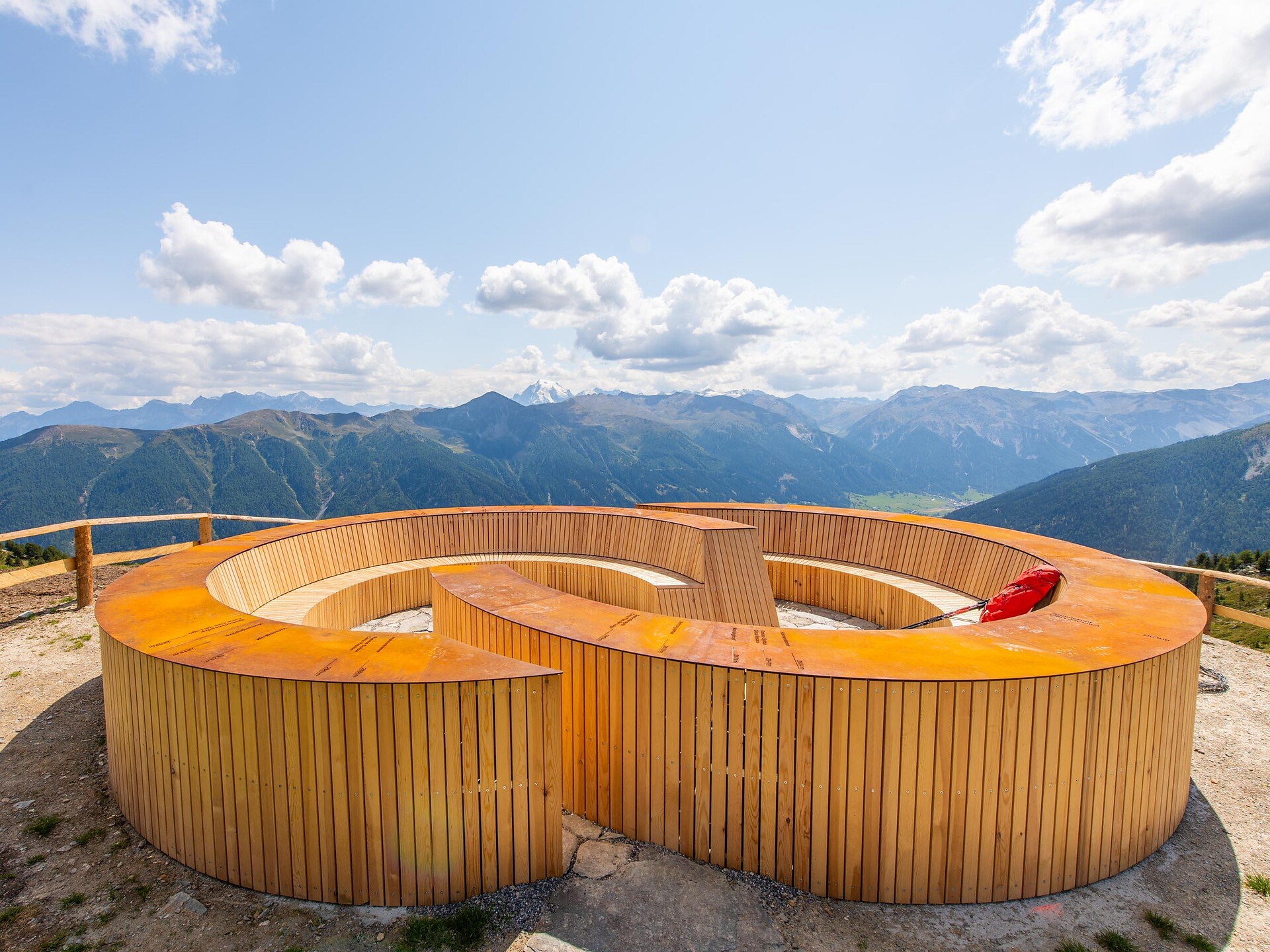 Höhenblicke und Fernsicht: Die 360° Wanderung vom Egghof nach Schlinig Taufers im Münstertal 2 suedtirol.info