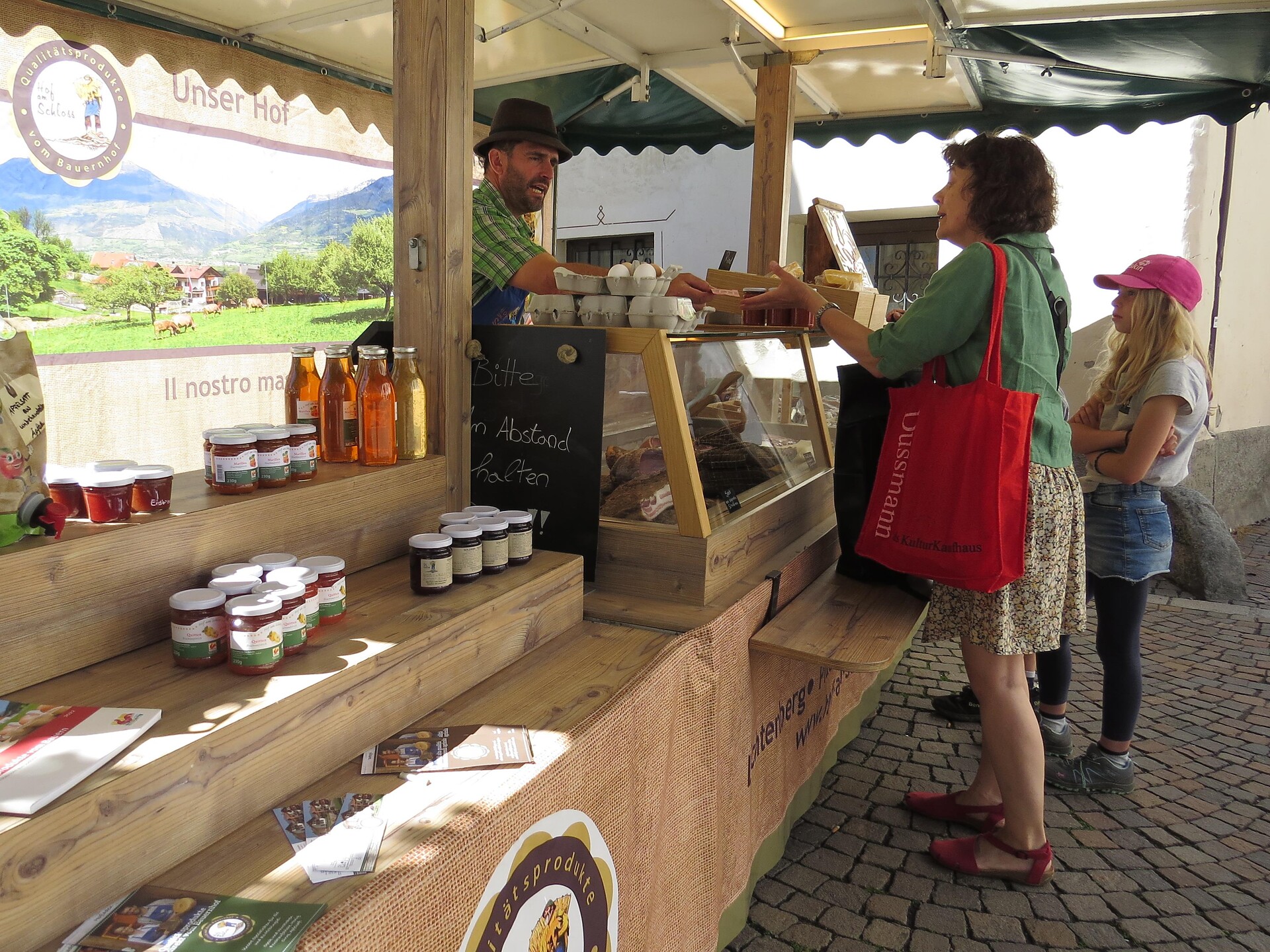 Jeden Mittwoch Bauernmarkt in Mals - Vinschgau - #2 - suedtirol.info