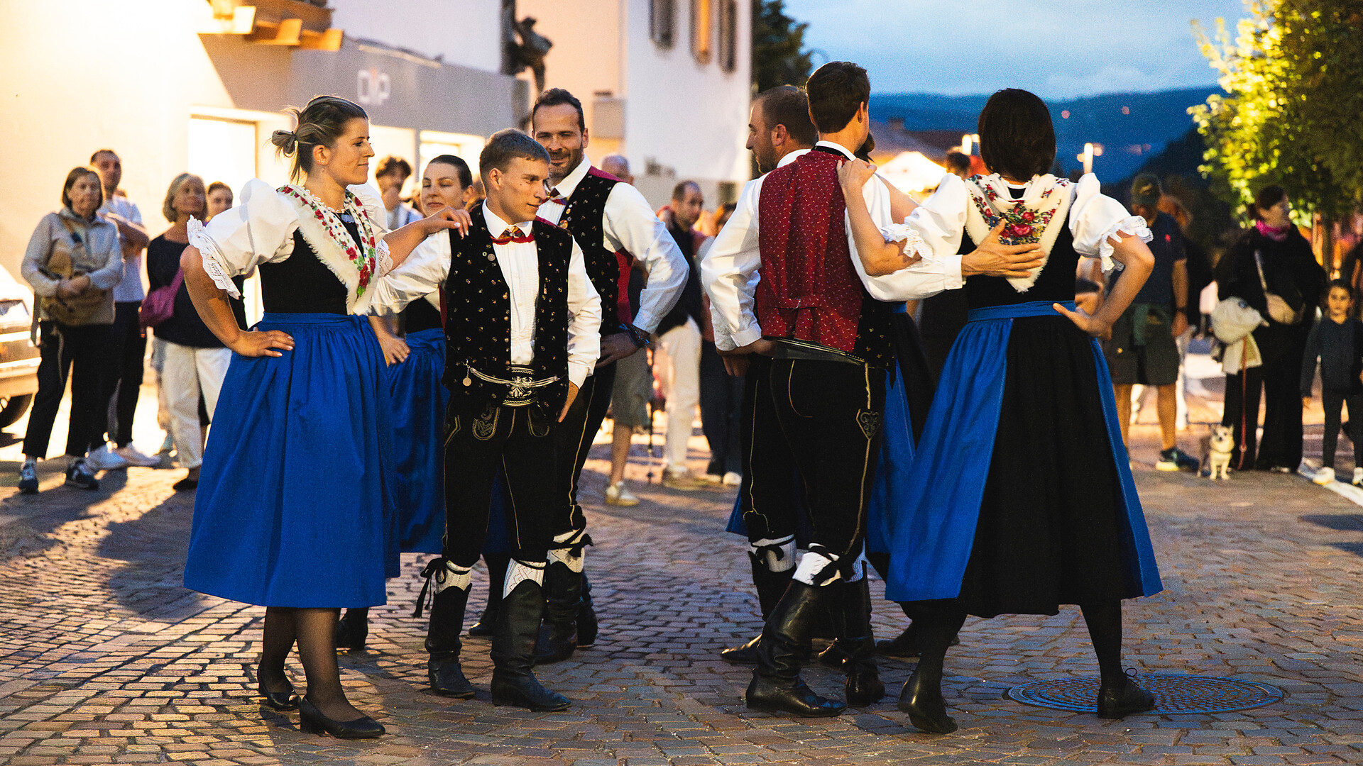 Jubiläumsabend der Volkstanzgruppe Kastelruth - Dolomitenregion Seiser Alm - #1 - suedtirol.info